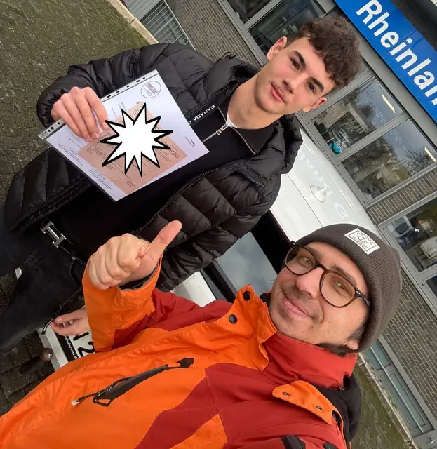 Max nach der bestandenen Führerscheinprüfung