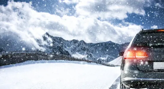 Autofahrten im Winter/Motorradbatterie: Pflege und Wartung